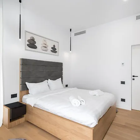 Eden - Elegant Retreat In Rosetti Luxury Appartement *