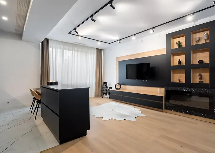 Eden - Elegant Retreat In Rosetti Luxury דירה *